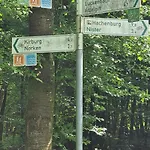 Im Westerwald 아파트